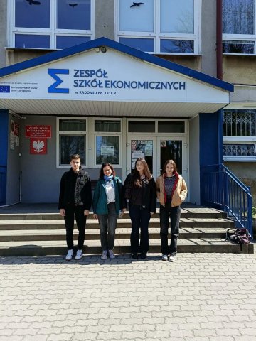 Zdjęcie do Etap regionalny konkursu &bdquo;TURBOLANDESKUNDE &ndash; Wędr&oacute;wka po krajach niemieckiego obszaru językowego&rdquo;